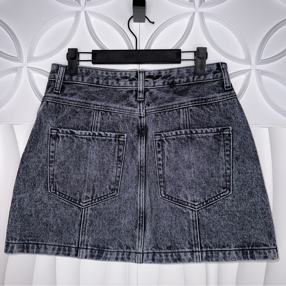 Abercrombie & Fitch Natural Rise Button Jean Skirt NWOT - Picture 3 of 4